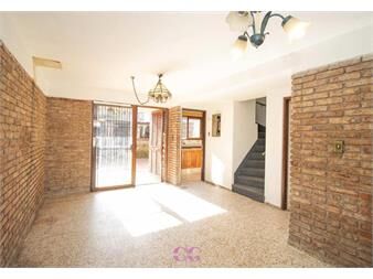 https://web5.gallito.com.uy/venta-casa-4-dormitorios-malvin-norte-inmuebles-27599029