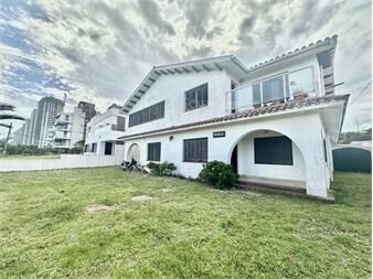https://www.gallito.com.uy/venta-casa-7-dormitorios-playa-brava-punta-del-inmuebles-24744846
