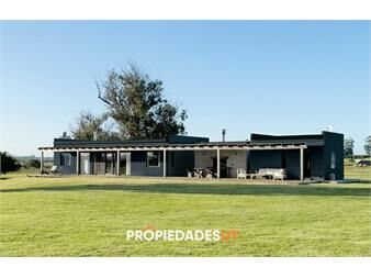 https://www.gallito.com.uy/hermosa-casa-con-vista-a-la-reserva-natural-inmuebles-25362589