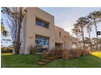 https://www.gallito.com.uy/alquiler-laguna-blanca-4-dormis-piscina-vista-mar-inmuebles-27599602