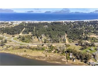 https://www.gallito.com.uy/venta-importante-terreno-en-rincon-del-indio-inmuebles-27599628