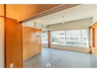 https://www.gallito.com.uy/alquiler-casa-3-dormitorios-en-puerto-del-buceo-inmuebles-27602740