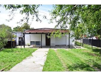 https://www.gallito.com.uy/venta-casa-2-dormitorios-barrio-nuevo-carlomagno-inmuebles-27602754