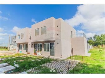 https://www.gallito.com.uy/alquiler-casa-3-dormitorios-en-el-molino-de-pando-inmuebles-27602758
