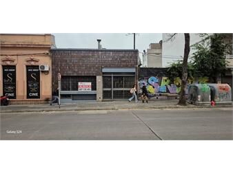 https://www.gallito.com.uy/con-gran-sotano-sobre-acevedo-diaz-y-f-serra-inmuebles-27602818