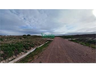 https://www.gallito.com.uy/neptunia-sur-venta-de-terrenos-financiados-a-inmuebles-27484941