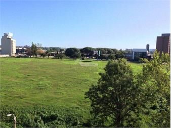 https://www.gallito.com.uy/terreno-malvin-venta-frente-plaza-italia-shopping-colombes-inmuebles-13812402