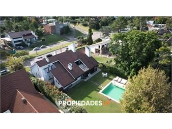https://www.gallito.com.uy/casa-a-la-venta-en-playa-mansa-punta-del-este-en-inmuebles-26906221