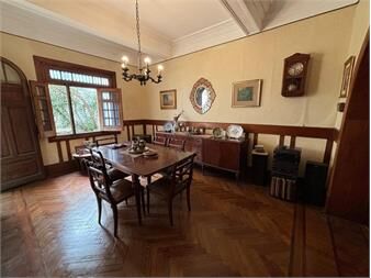 https://www.gallito.com.uy/alquiler-casa-estilo-garaje-y-patio-punta-carretas-inmuebles-27336689