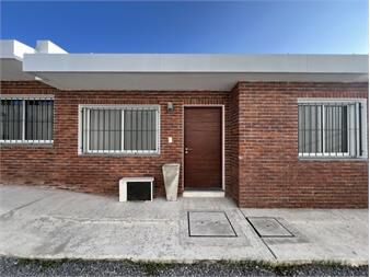 https://www.gallito.com.uy/alquiler-casa-de-2-dormitorios-en-sayago-giralt-inmuebles-27603810