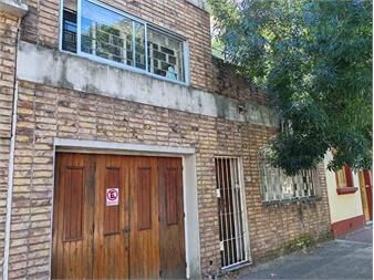 https://www.gallito.com.uy/venta-casa-pocitos-3-dormitorios-2-baños-y-garaje-inmuebles-27026543
