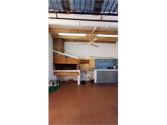 https://www.gallito.com.uy/casa-en-venta-1-dormitorio-1-baã±o-azotea-la-inmuebles-27603391