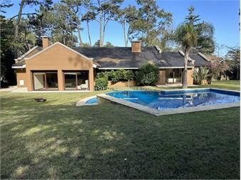 https://www.gallito.com.uy/casa-en-venta-en-san-rafael-de-4-dormitorios-del-inmuebles-20529843
