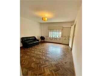 https://www.gallito.com.uy/venta-casa-la-blanqueada-3-dormitorios-garaje-prox-lui-inmuebles-26386501