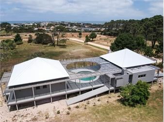 https://www.gallito.com.uy/casa-en-pinar-del-faro-jose-ignacio-inmuebles-24673893