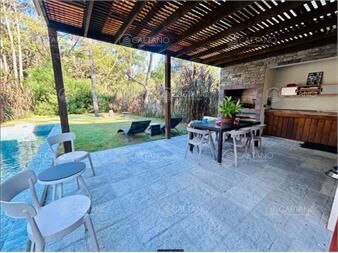 https://www.gallito.com.uy/venta-casa-4-dormitorios-solanas-punta-ballena-inmuebles-27370145
