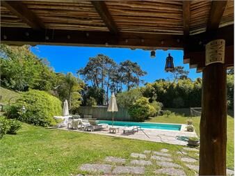https://www.gallito.com.uy/casa-en-venta-en-san-rafael-4-dormitorios-inmuebles-26373408