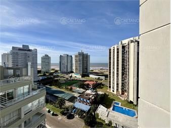 https://www.gallito.com.uy/venta-apartamento-1-dormitorio-playa-brava-punta-inmuebles-27607198