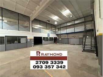 https://www.gallito.com.uy/excelente-local-industrial-2500-mts2-en-alquiler-inmuebles-27553198