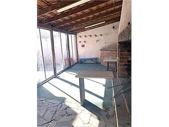 https://www.gallito.com.uy/jvera-padron-unico-2-casas-indep-barbactza-227mts2-terreno-inmuebles-27607253