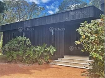 https://www.gallito.com.uy/venta-casa-cuatro-dormitorios-laguna-del-sauce-inmuebles-27607343