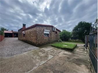 https://www.gallito.com.uy/venta-casa-solymar-norte-tres-dormitorios-inmuebles-27607619