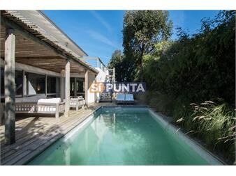https://www.gallito.com.uy/casa-en-alquiler-de-temporada-josã©-ignacio-inmuebles-27607771