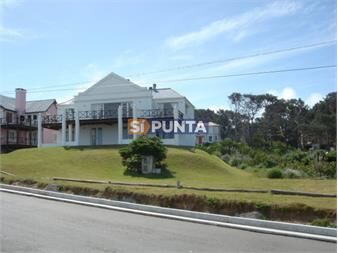 https://www.gallito.com.uy/casa-en-playa-montoya-inmuebles-27607811
