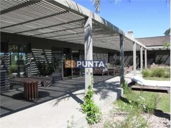 https://www.gallito.com.uy/canchera-casa-en-alquiler-jose-ignacio-inmuebles-27607833