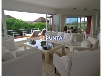 https://www.gallito.com.uy/casa-en-punta-piedras-inmuebles-27608202