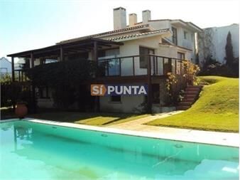 https://www.gallito.com.uy/casa-en-alquiler-de-temporada-en-la-barra-5-dormitorios-inmuebles-27608242