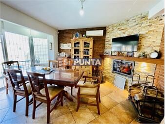 https://www.gallito.com.uy/nuevo-ingreso-divina-casa-de-4-dormitorios-inmuebles-27608302