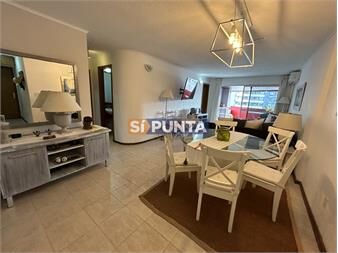https://www.gallito.com.uy/apartamento-de-2-dormitorios-en-venta-inmuebles-27608333