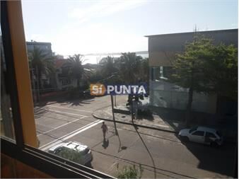 https://www.gallito.com.uy/punta-del-este-peninsula-3-dormitorios-cerca-de-inmuebles-27608379