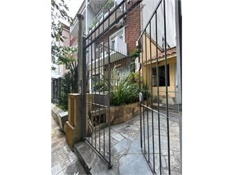 https://www.gallito.com.uy/apto-en-alquiler-2-dormitorios-1-baño-en-pocitos-inmuebles-27608537