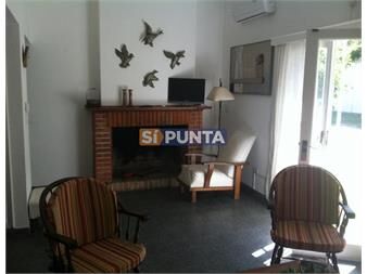 https://www.gallito.com.uy/casa-en-la-penã­nsula-inmuebles-27608564
