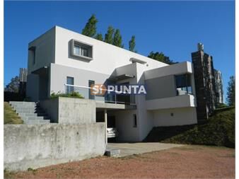 https://www.gallito.com.uy/casa-de-4-dormitorios-en-alquiler-barrio-privado-punta-del-inmuebles-27608649