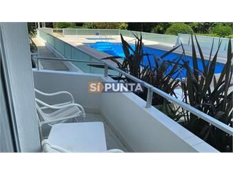 https://www.gallito.com.uy/apartamento-de-2-dormitorios-y-medio-edif-chesterfield-inmuebles-27608745