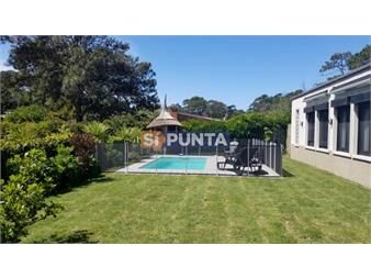 https://www.gallito.com.uy/hermosa-casa-en-san-rafael-entorno-tranquilo-y-inmuebles-27608823