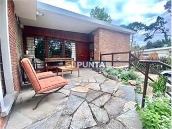 https://www.gallito.com.uy/casa-en-alquiler-temporario-playa-mansa-3-inmuebles-27608957