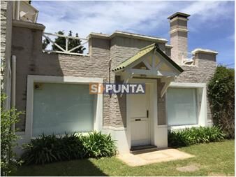 https://www.gallito.com.uy/casa-en-rincã³n-del-indio-3-dormitorios-inmuebles-27608986