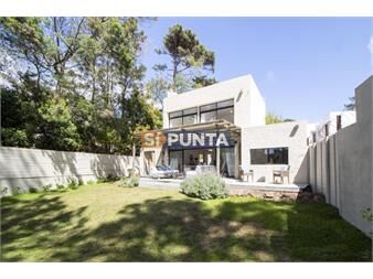 https://www.gallito.com.uy/casa-en-alquiler-anual-montoya-inmuebles-27608990