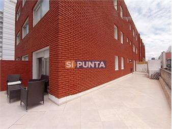 https://www.gallito.com.uy/apartamento-con-ubicacion-unica-punta-del-este-inmuebles-27609079