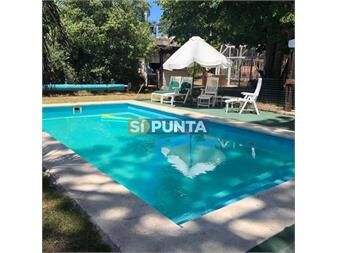 https://www.gallito.com.uy/casa-de-5-dormitorios-con-piscina-climatizada-en-alquiler-v-inmuebles-27609098
