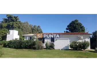 https://www.gallito.com.uy/vende-chacra-amplio-con-casa-de-3-dormitorios-en-inmuebles-27609193
