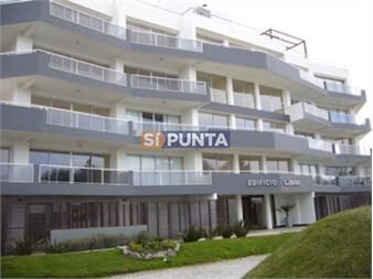 https://www.gallito.com.uy/apartamento-en-punta-del-este-pinares-inmuebles-27609207