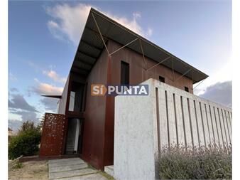 https://www.gallito.com.uy/casa-en-alquiler-punta-piedras-con-piscina-inmuebles-27609231