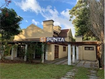 https://www.gallito.com.uy/casa-en-alquiler-4-dormitorios-rincã³n-del-inmuebles-27609566