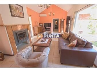 https://www.gallito.com.uy/casa-en-alquiler-de-temporada-4-dormitorios-inmuebles-27609710