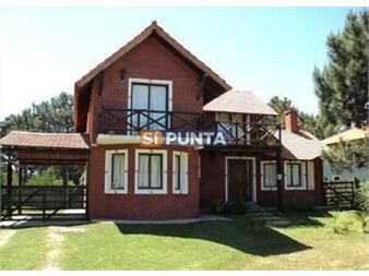 https://www.gallito.com.uy/punta-ballena-tio-tom-casa-de-4-dormitorios-piscina-a-50-m-inmuebles-27609772